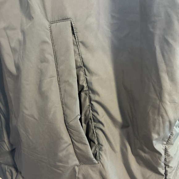 Torrid Womens Lightweight Light Puffed Jacket Shacket Blue Plus in Size 4X NWT - Picture 5 of 7